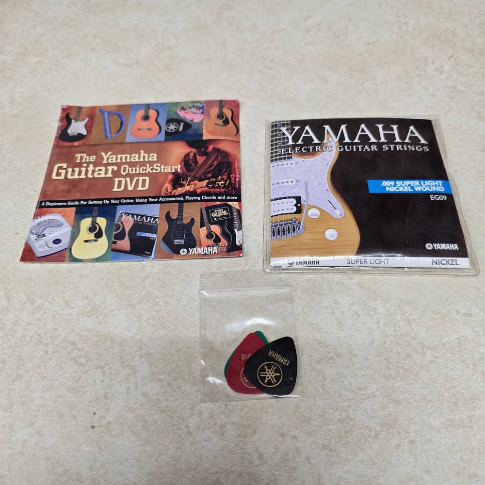 Yamaha Guitar QuickStart DVD Electric Guitar Strings EG09 Super Light Picks Set